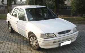Ford Escort benzin tüketimi, yağ alma, yağ yakma Ford Escort